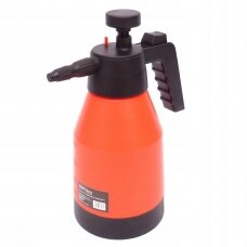 Pressure washer with tank 1l